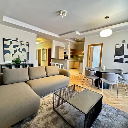 Orangehomes Fantastic 3 Bedrooms Dohany Street Apartment *